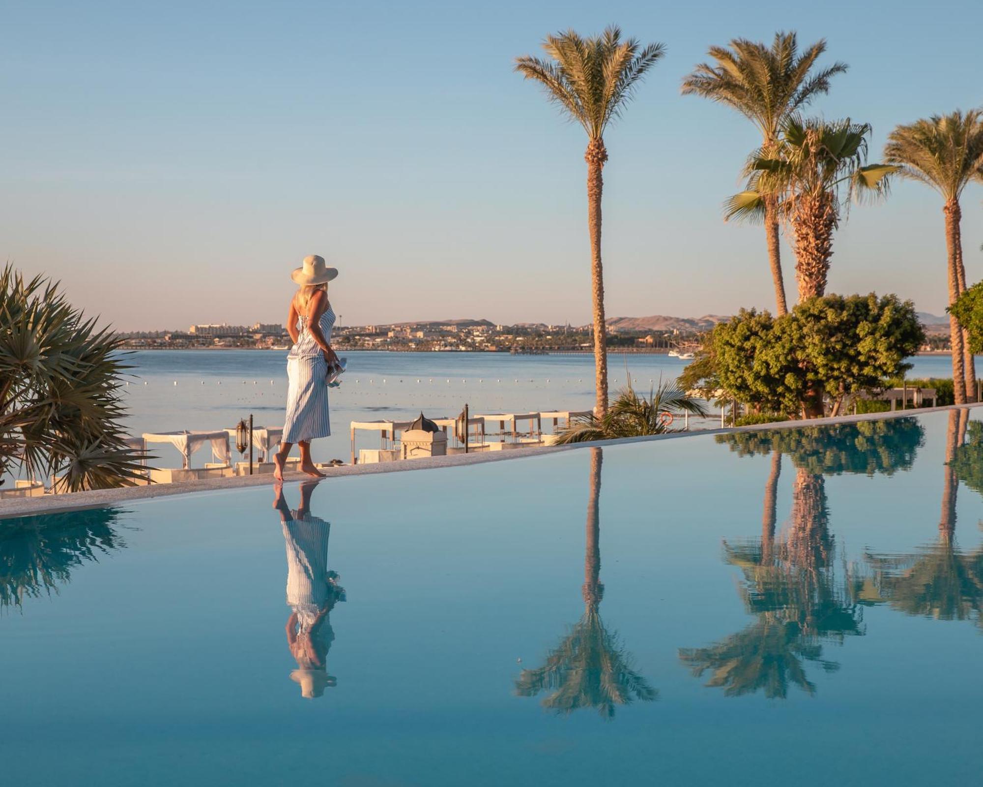 The Makadi Spa Hotel - Couples Only 18 Years Plus Hurghada Eksteriør billede The resort's infinity pool