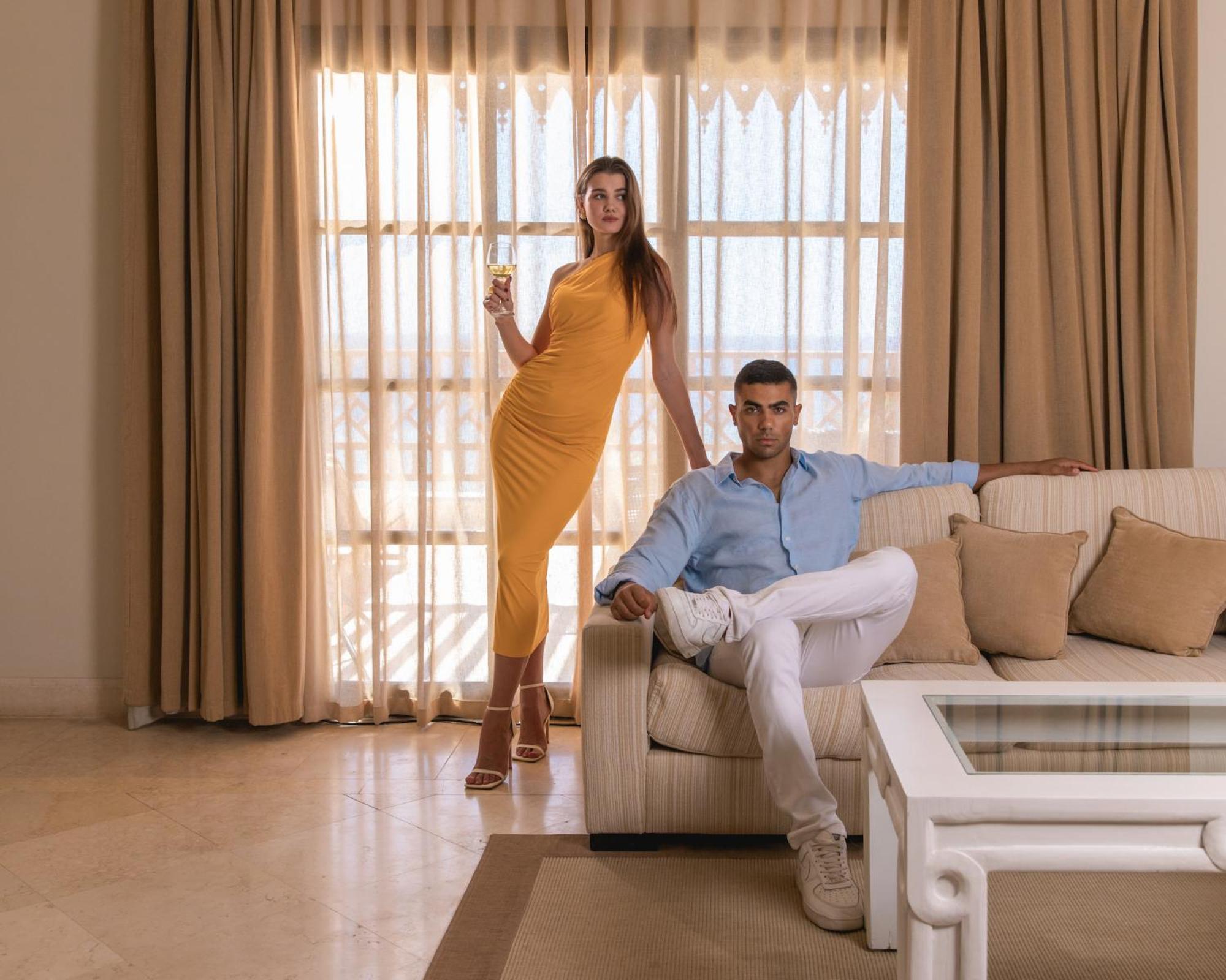 The Makadi Spa Hotel - Couples Only 18 Years Plus Hurghada Eksteriør billede A couple in a living room